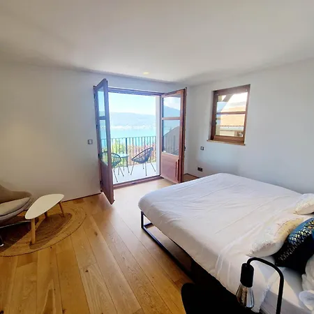 Savoie - Luxe Et Serenite- Piscine Et Jacuzzi - Vue Panoramique Sur Le D Annecy * Veyrier-du-Lac