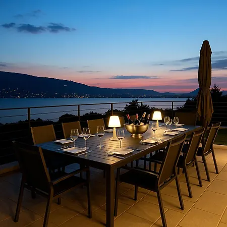 Villa Savoie - Luxe Et Serenite- Piscine Et Jacuzzi - Vue Panoramique Sur Le D Annecy *