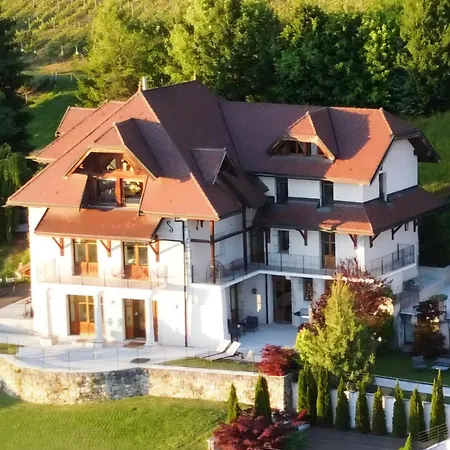 Savoie - Luxe Et Serenite- Piscine Et Jacuzzi - Vue Panoramique Sur Le D Annecy *